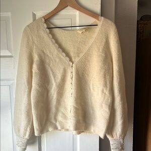 Sezane mohair/wool Elegant Cream Sweater
